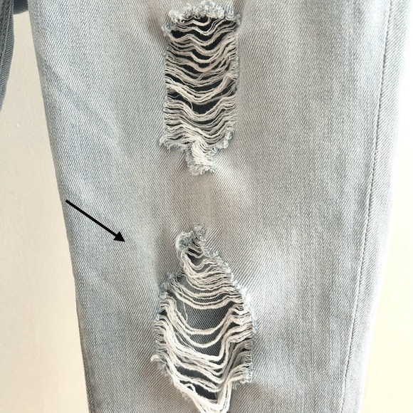 • Express •  Super Soft Mid Rise Ripped Legging - Picture 10 of 10